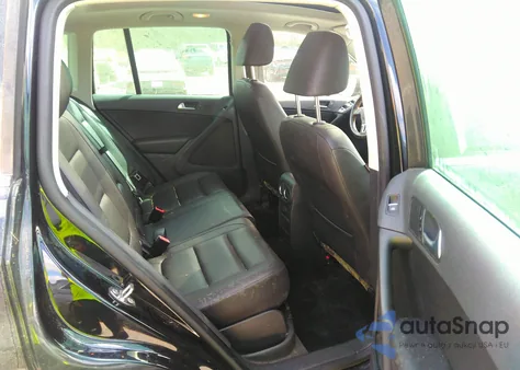 2016 Volkswagen Tiguan Se from USA, damaged, VIN WVGAV7AX3GW558857